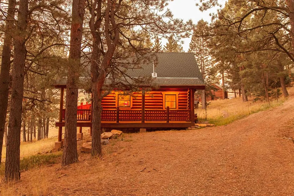 Sangre de Cristo Mountains Log Cabin Retreat by Mammoth Mill & Construction Co. - Photo 15