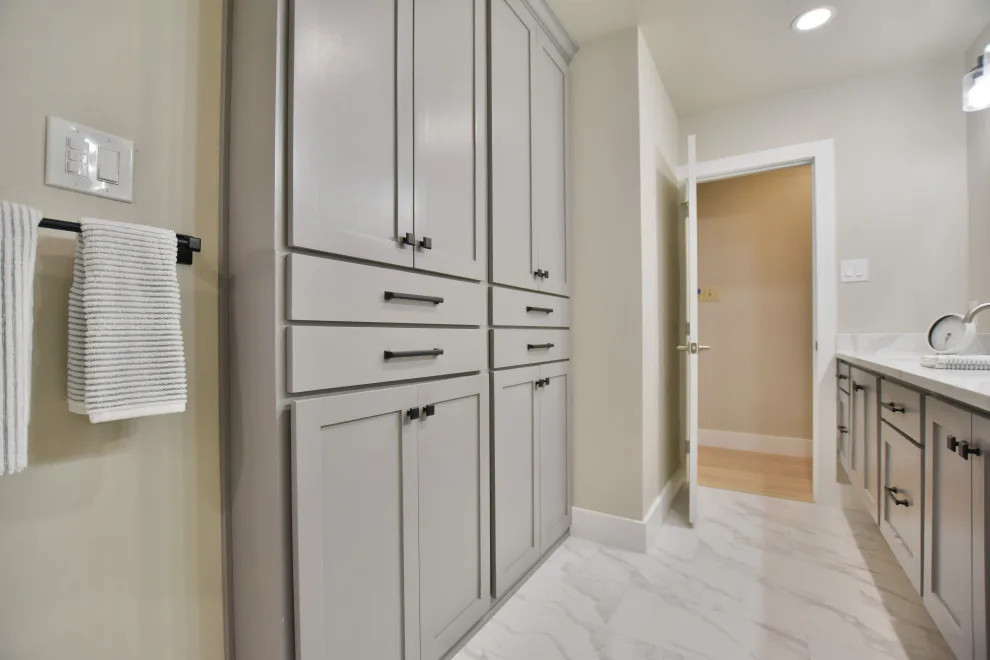 Castle Hills Culinary and Bath Design by Shaw Company Remodeling - Photo 8