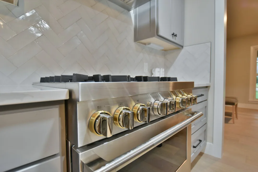 Castle Hills Culinary and Bath Design by Shaw Company Remodeling - Photo 11