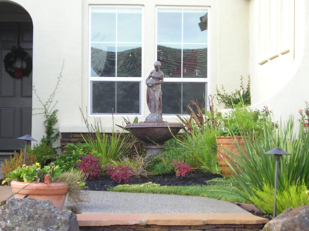 Front Yards and Walkways by Bluestar Landscape Designers - Photo 3