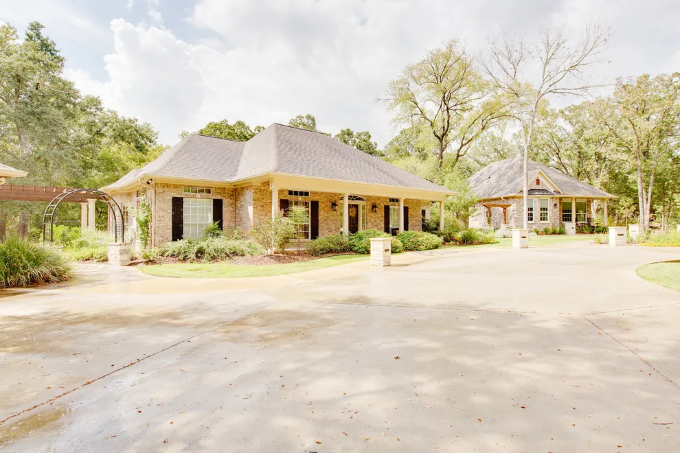 Cedarwood by Crowley Custom Homes - Photo 15