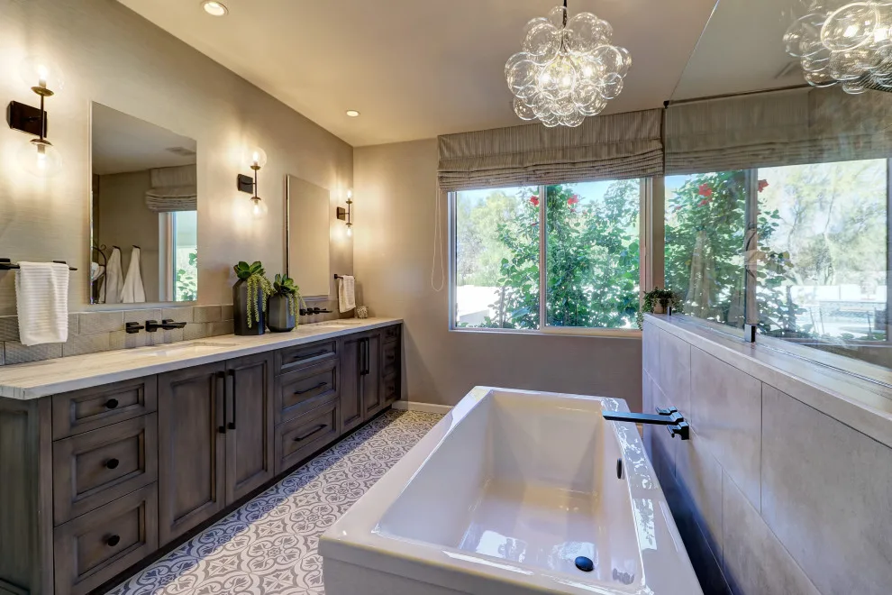 Central Phoenix Comprehensive Home Makeover by MGD Builders - Photo 4
