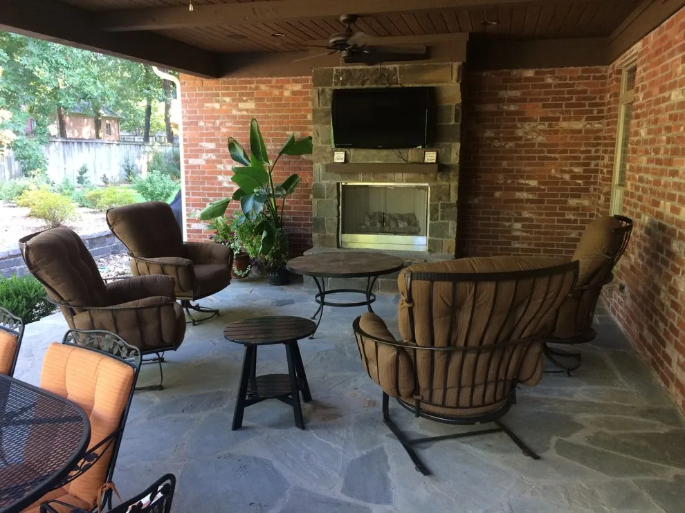 Chamboard Enclosed Veranda by Lewis And Company Construction And Design - Photo 3