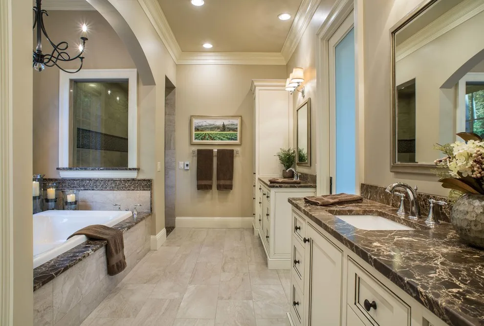 Heirloom Home at Champion Hills Golf Course by BlueStone Construction, LLC - Photo 20