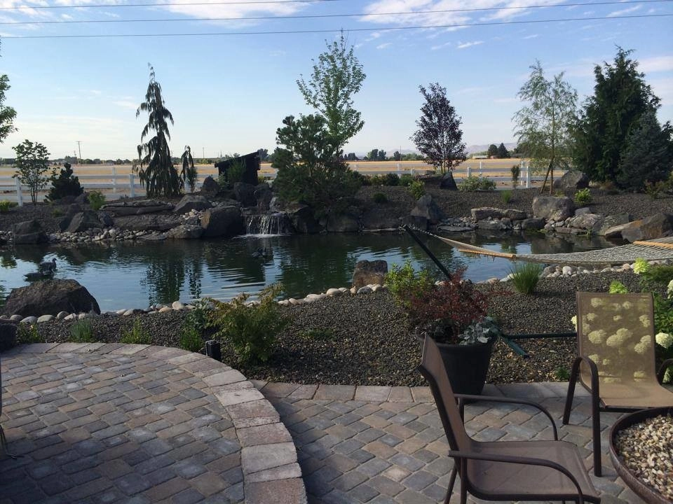 Blue Ribbon Landscape & Maintenance, Inc - Photo 8
