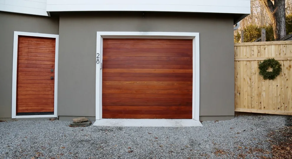 Bedford Construction & Woodworking - Photo 3