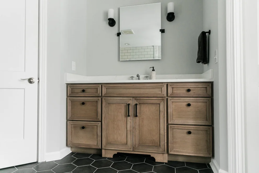 TJH Construction Company, LLC - Photo 13