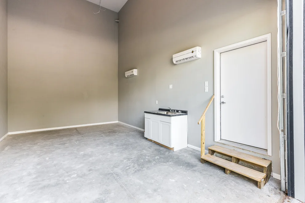 Modern Office on Ashland Avenue by TJH Construction Company, LLC - Photo 3