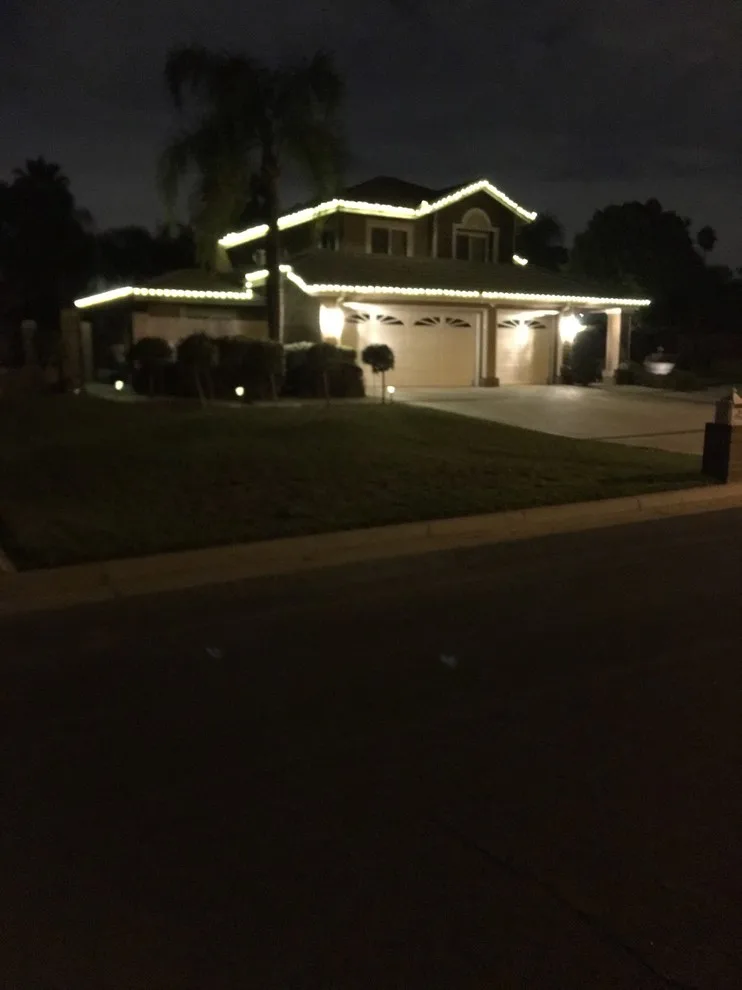 Holiday Illumination & Personalized Wreath by Diamond West Development - Photo 10