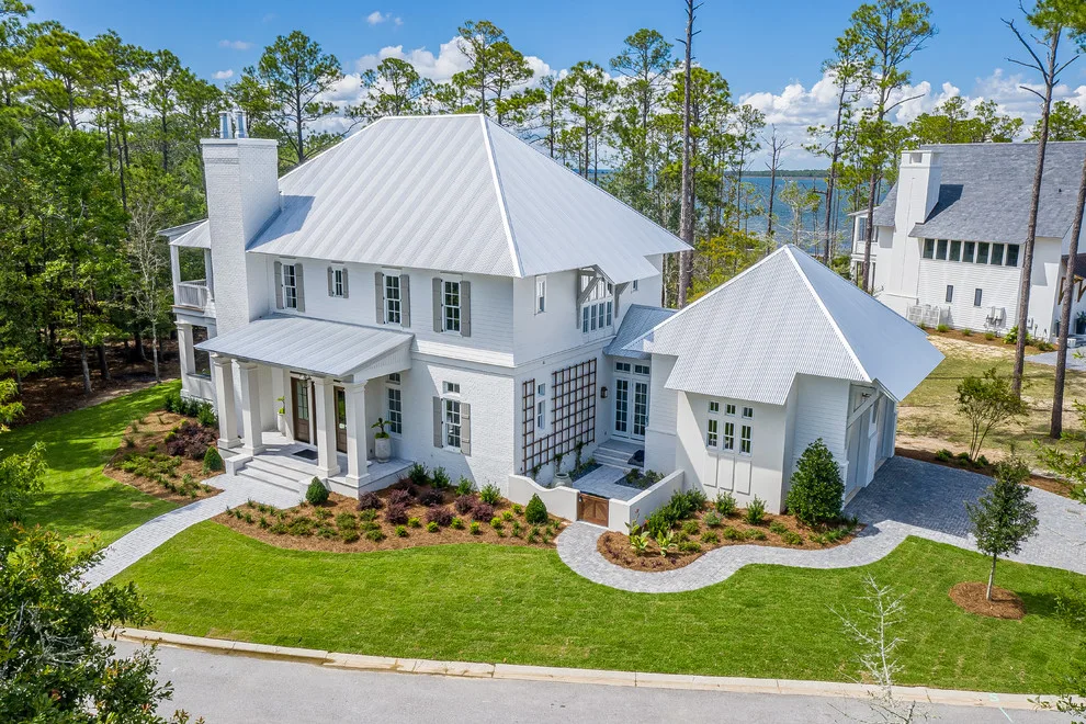 Churchill Oaks, FL - Tailored Residence by Grand Bay Construction - Photo 6