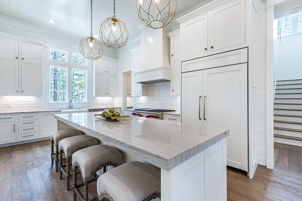 Churchill Oaks, FL - Tailored Residence by Grand Bay Construction - Photo 4