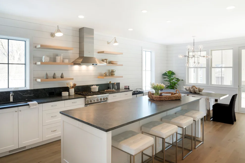 Refined LLC - Photo 5