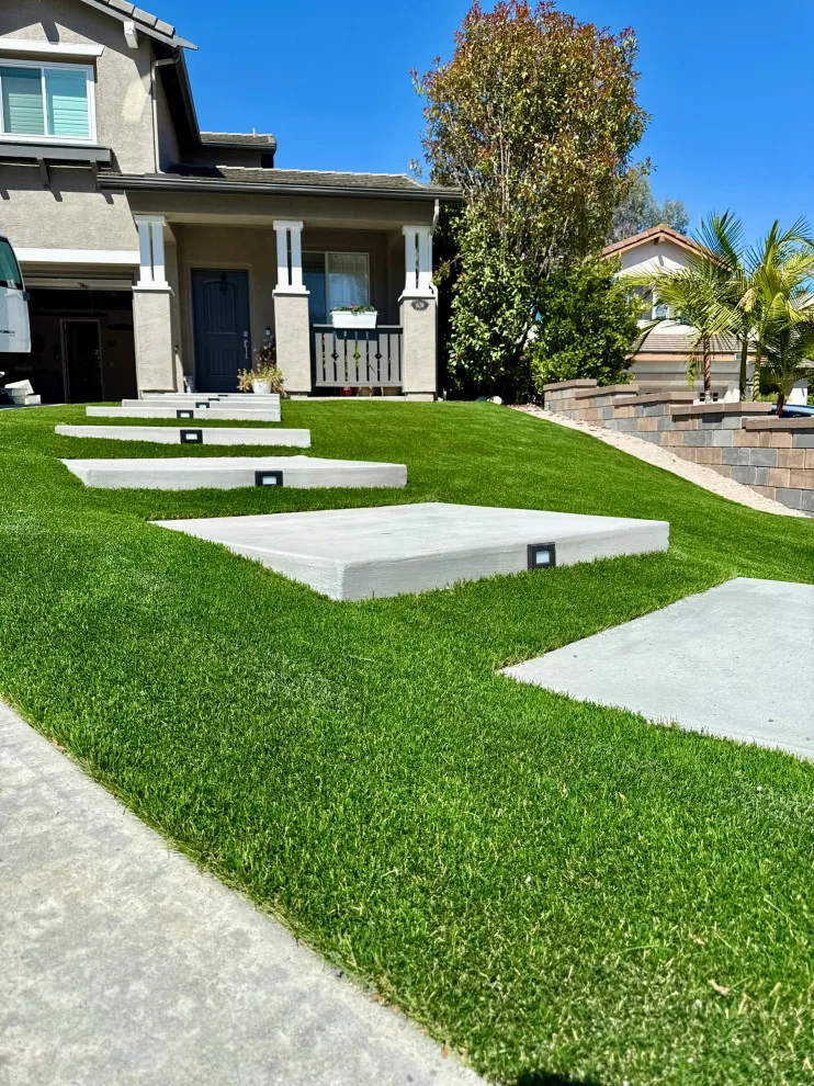 Sustainable and Lasting: Front Yard Renovation by SBX ECO Construction, Inc. - Photo 2