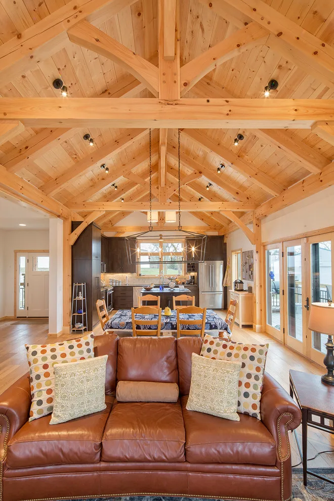 Crystal Stream - Country Lodge by Craig Tuttle Construction, Inc. - Photo 9