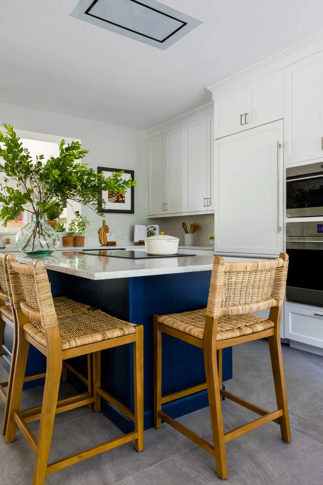 Shoreline Kitchen by Sandifer Design Build - Photo 10