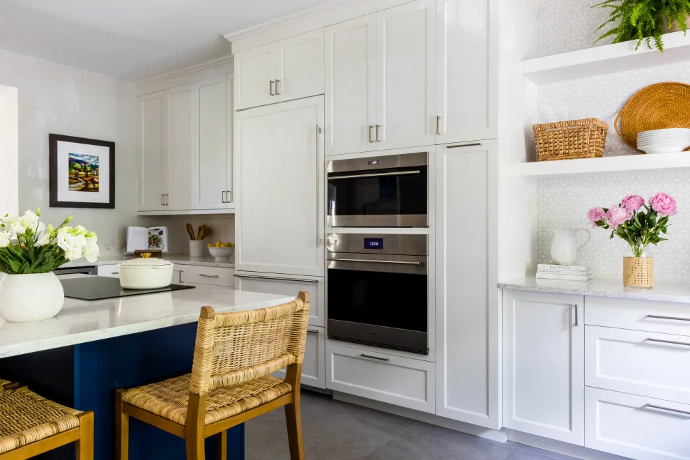 Shoreline Kitchen by Sandifer Design Build - Photo 5