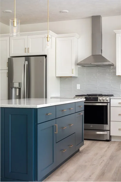 Arbutus Lake Serenity by CMB Construction - Photo 19