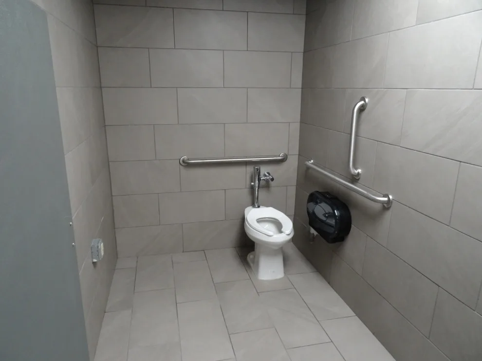 Public Restroom by Spot On Remodeling Corporation - Photo 7