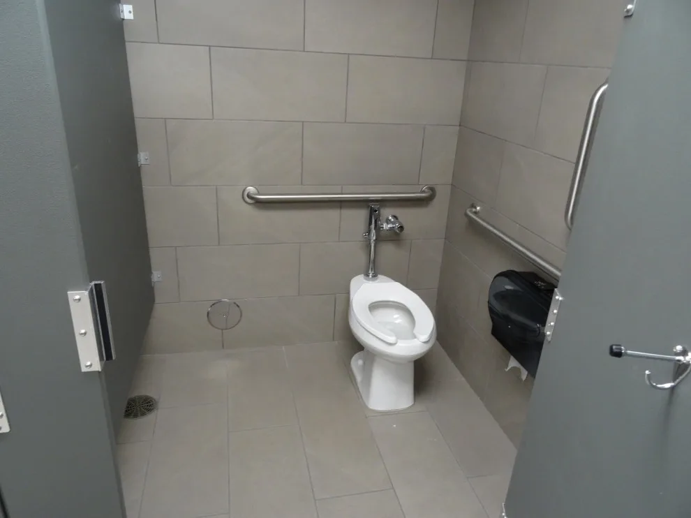 Public Restroom by Spot On Remodeling Corporation - Photo 3