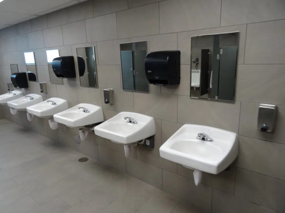 Public Restroom by Spot On Remodeling Corporation - Photo 26