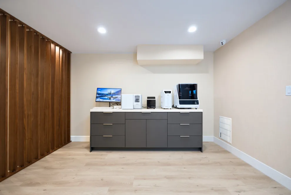 Dental Clinic by Cera Construction - Photo 5