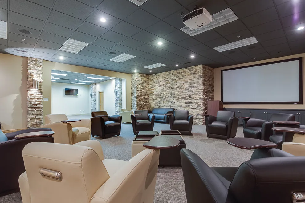 Business Remodeling by Covenant Construction - Photo 6