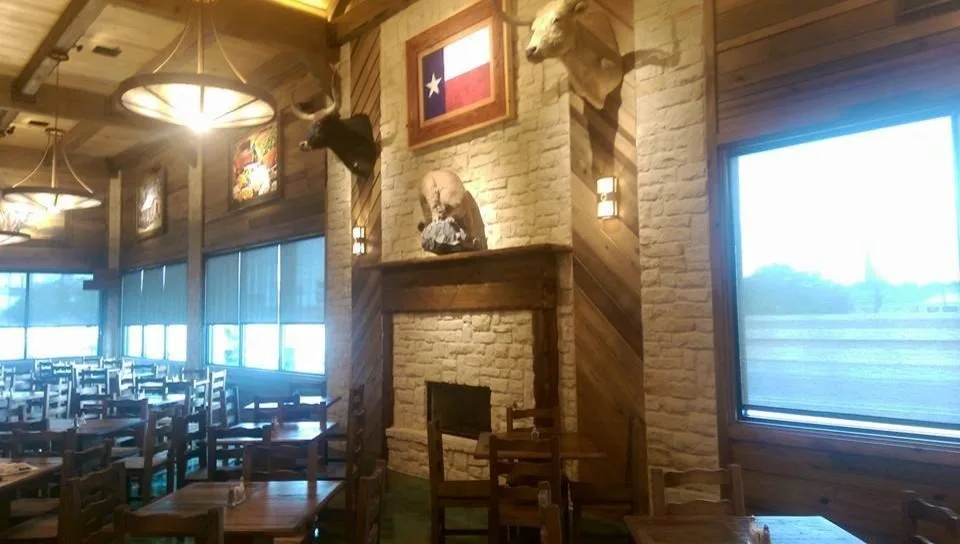 Dining Establishment by A G Y Enterprises - Photo 7