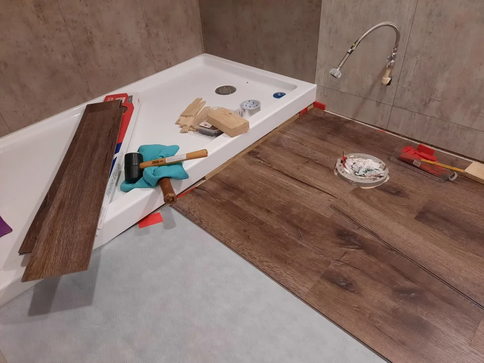 Comprehensive bathroom renovation by Valeria Home Improvements - Photo 3