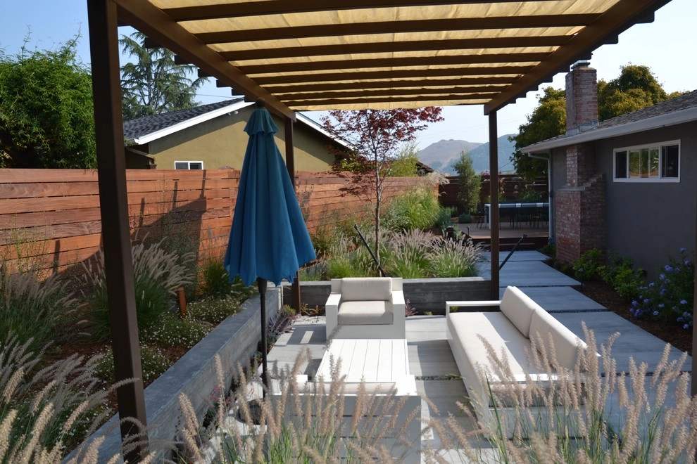 Sincliar Residence by Bon Terra Landscapes Inc. - Photo 5