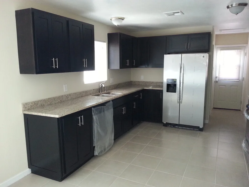 FULL HOME RENOVATION by Forma Contractors - Photo 12