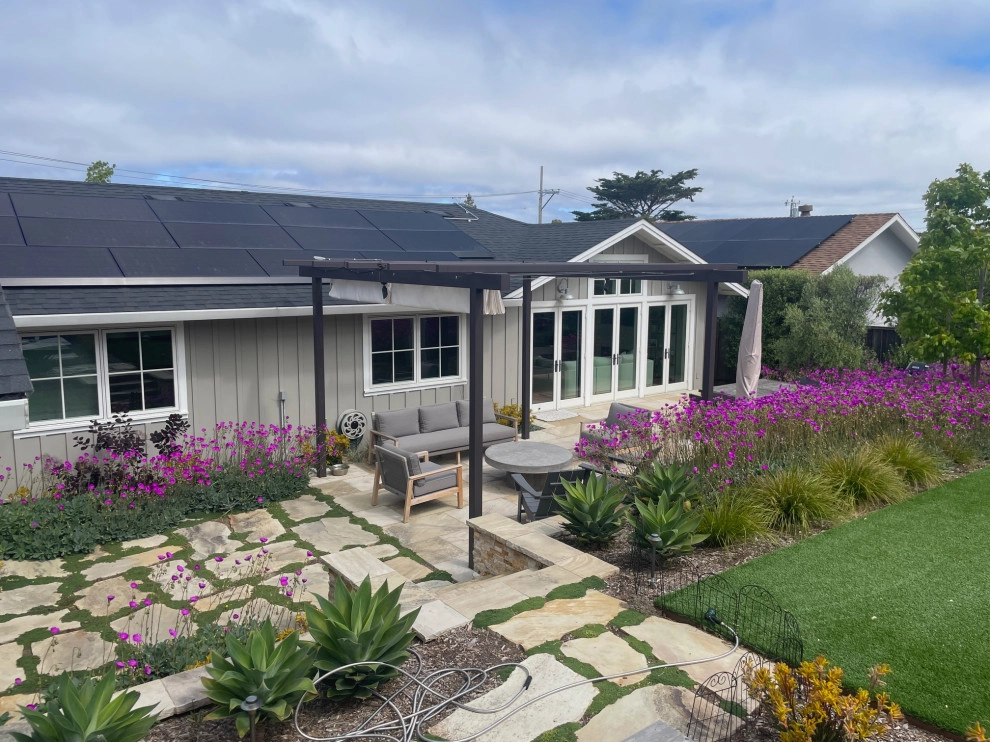 Corte Madera Hillside Rear Garden by Bon Terra Landscapes Inc. - Photo 5