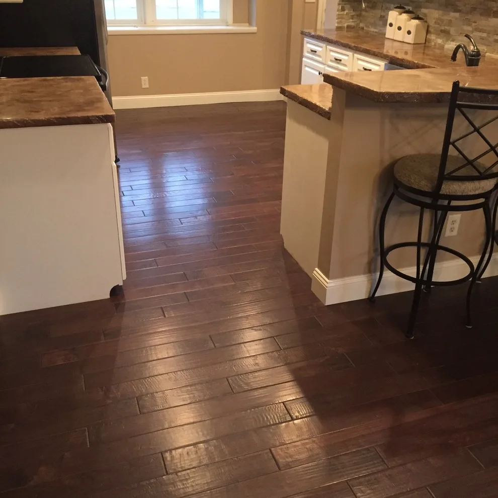 Pinnacle Homes, Inc - Photo 12