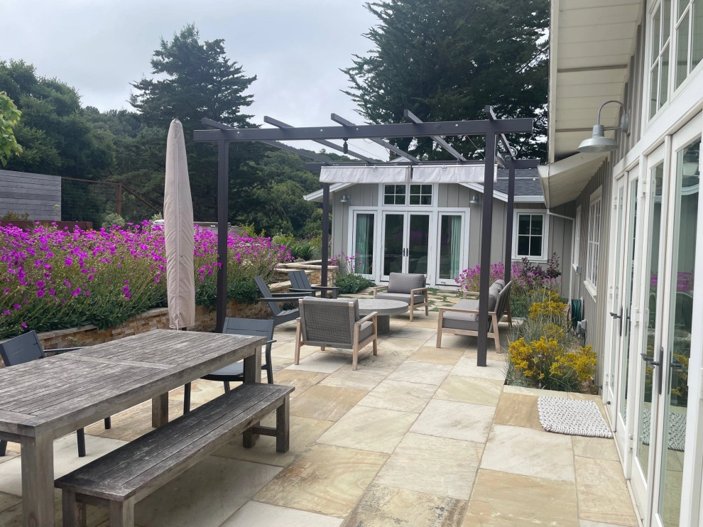 Corte Madera Hillside Rear Garden by Bon Terra Landscapes Inc. - Photo 4