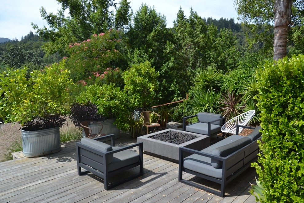 Fairfax Hideaway by Bon Terra Landscapes Inc. - Photo 11