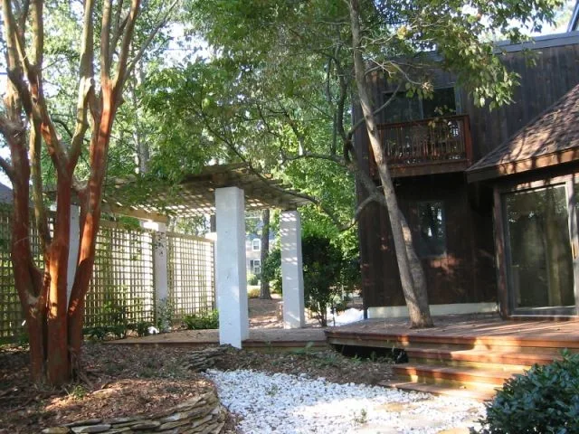 DocWild's - Photo 12