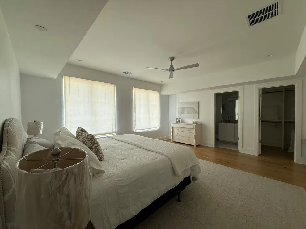 Modern Dwelling by Oak & Iron Construction Group - Photo 6