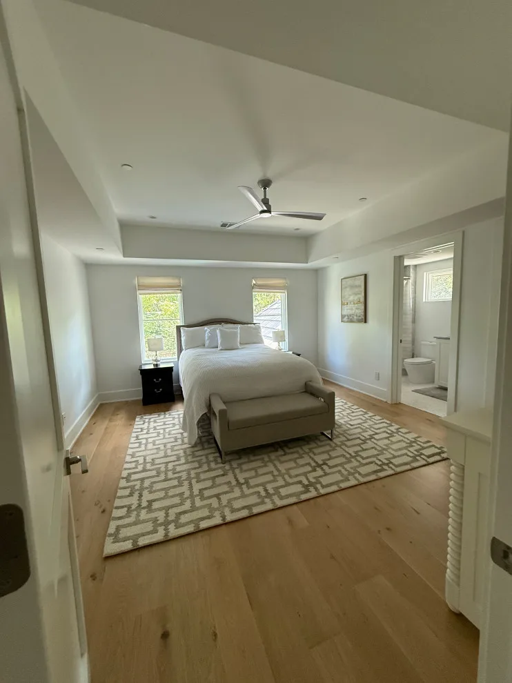 Modern Dwelling by Oak & Iron Construction Group - Photo 12