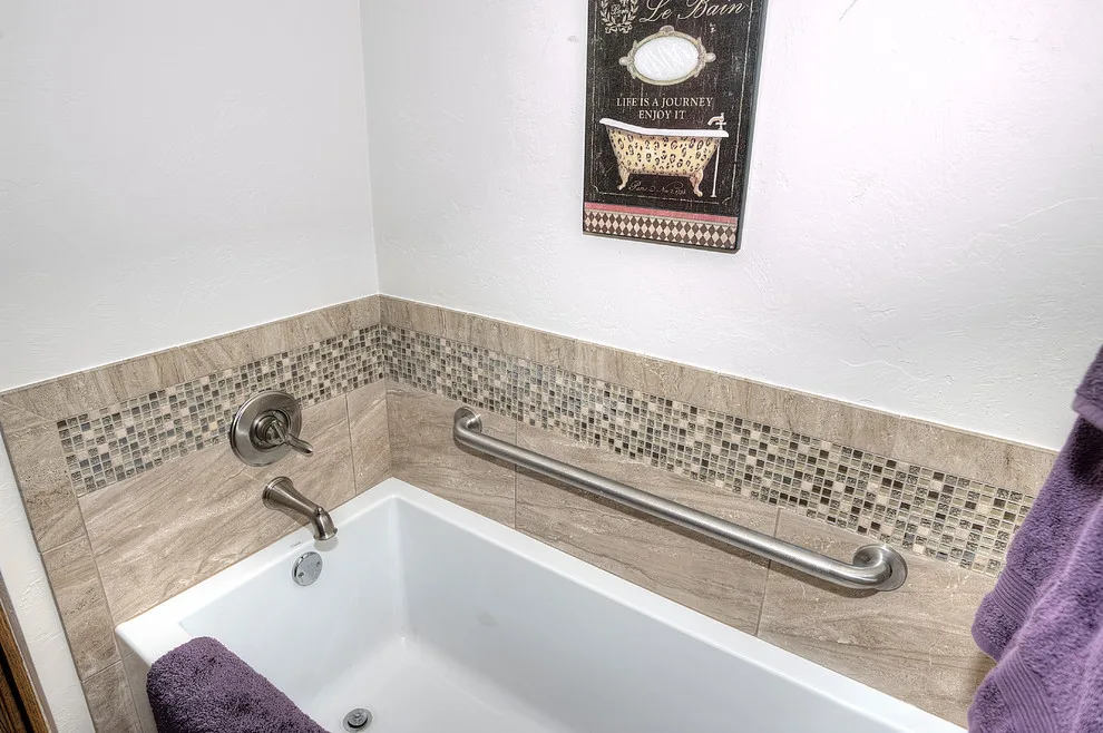 Home Renew - Photo 14