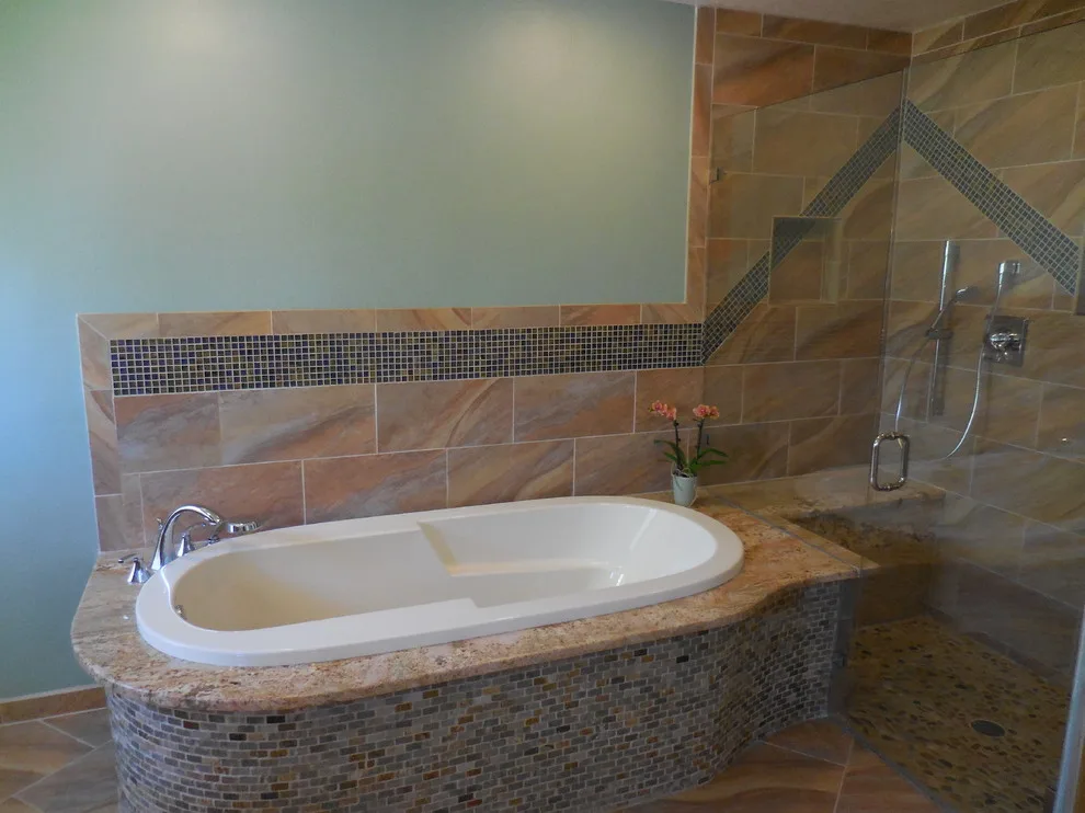 Modern Craftsman Bath by Habitation Inc - Photo 4
