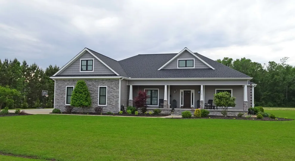 Modern Craftsman by Grace Construction, Inc. - Photo 6
