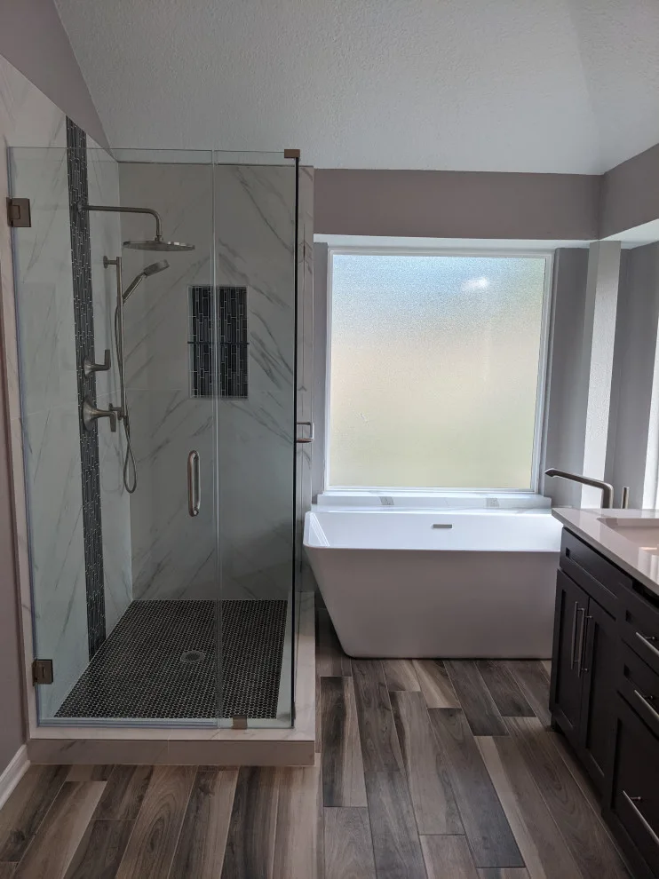 Modern grey and white bathroom by Prime & Precision - Photo 8