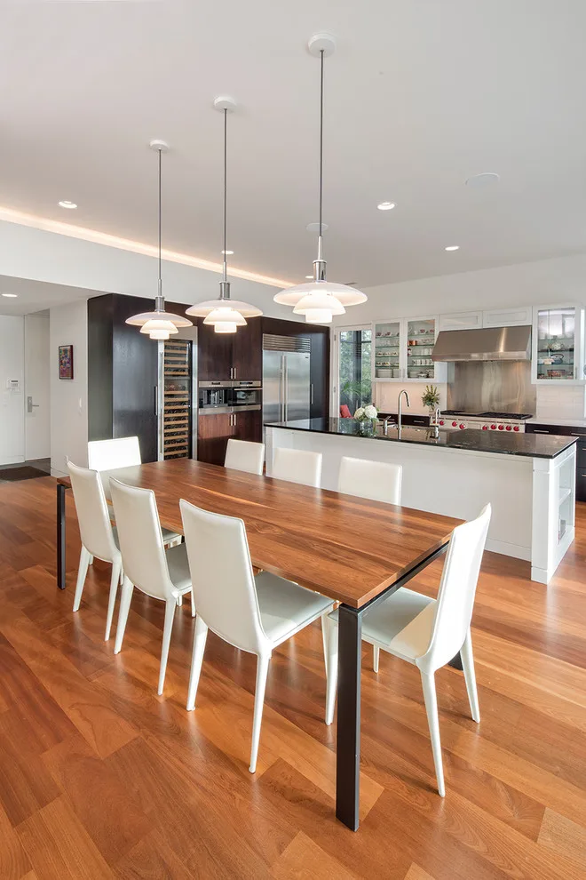 Modern Lakeside Residence by Craig Tuttle Construction, Inc. - Photo 23