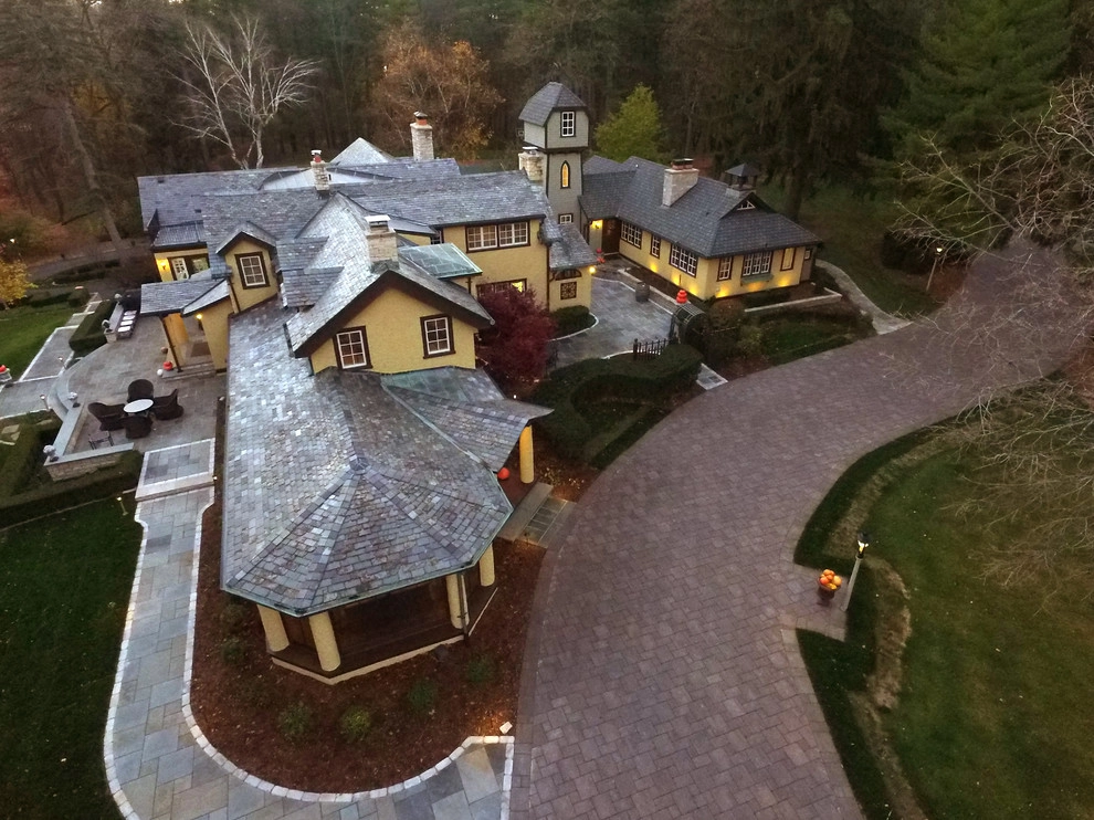 Private Residence - Chenequa, WI by Breckenridge Design, Construction & Maintenance - Photo 3