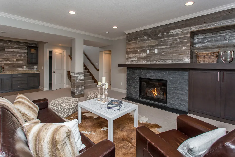 Chic New Construction in the Midwest by Oakwood Builders Group - Photo 4