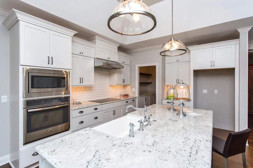 Chic New Construction in the Midwest by Oakwood Builders Group - Photo 10