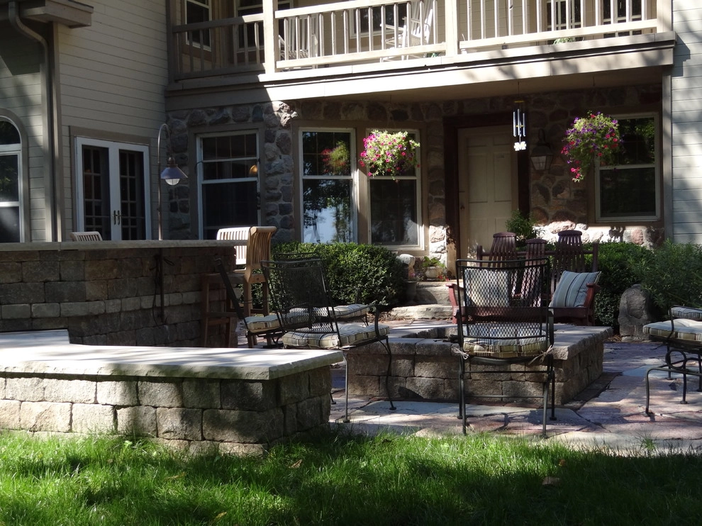 Private Port Washington, WI Residence by Breckenridge Design, Construction & Maintenance - Photo 9