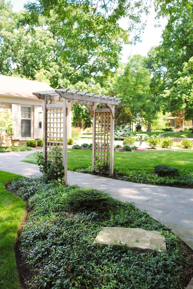 Walkways & Gardens by Breezy Hill Nursery Inc. - Photo 4