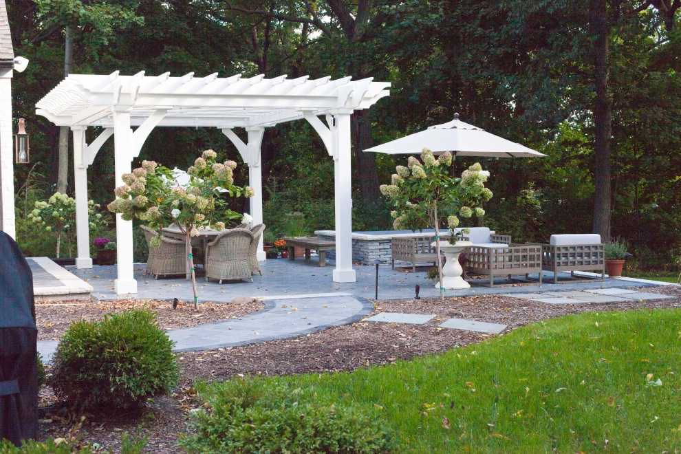 Z. Residence by Breezy Hill Nursery Inc. - Photo 3