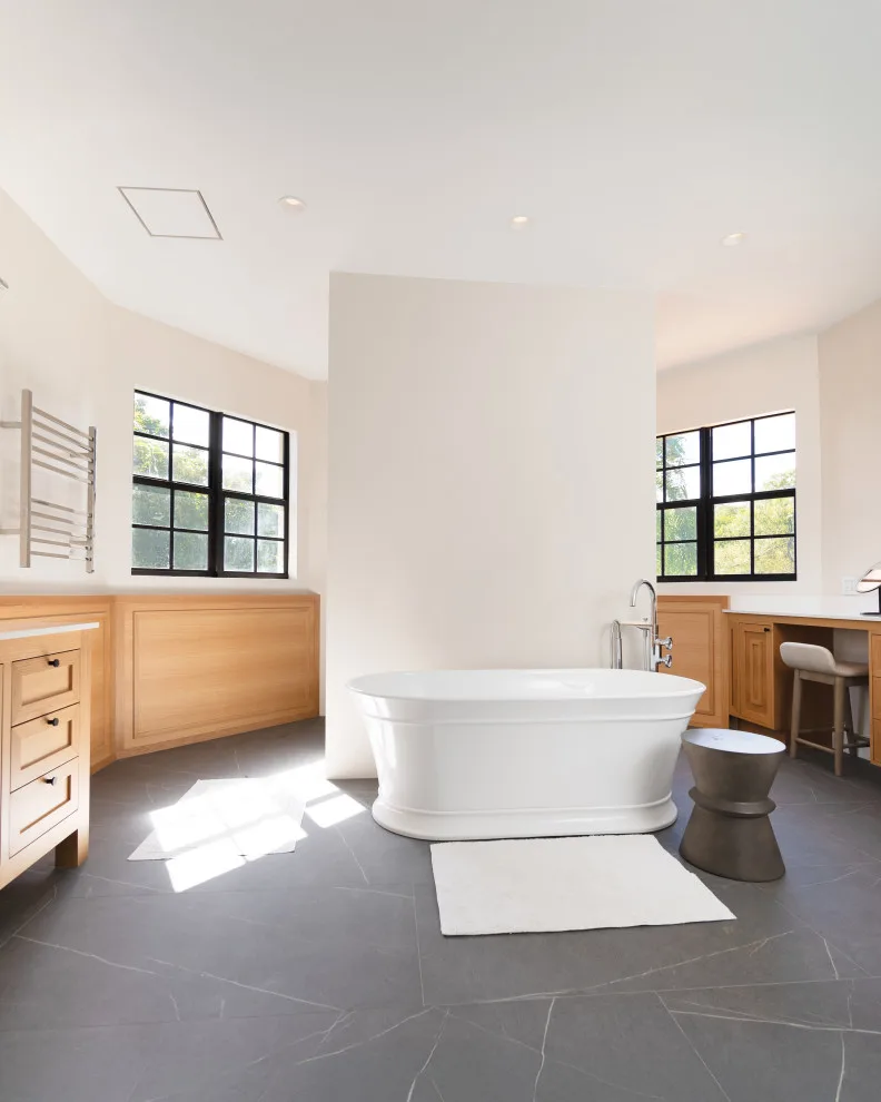 Coral Gables Revamp by Oro Construction Solutions - Photo 2