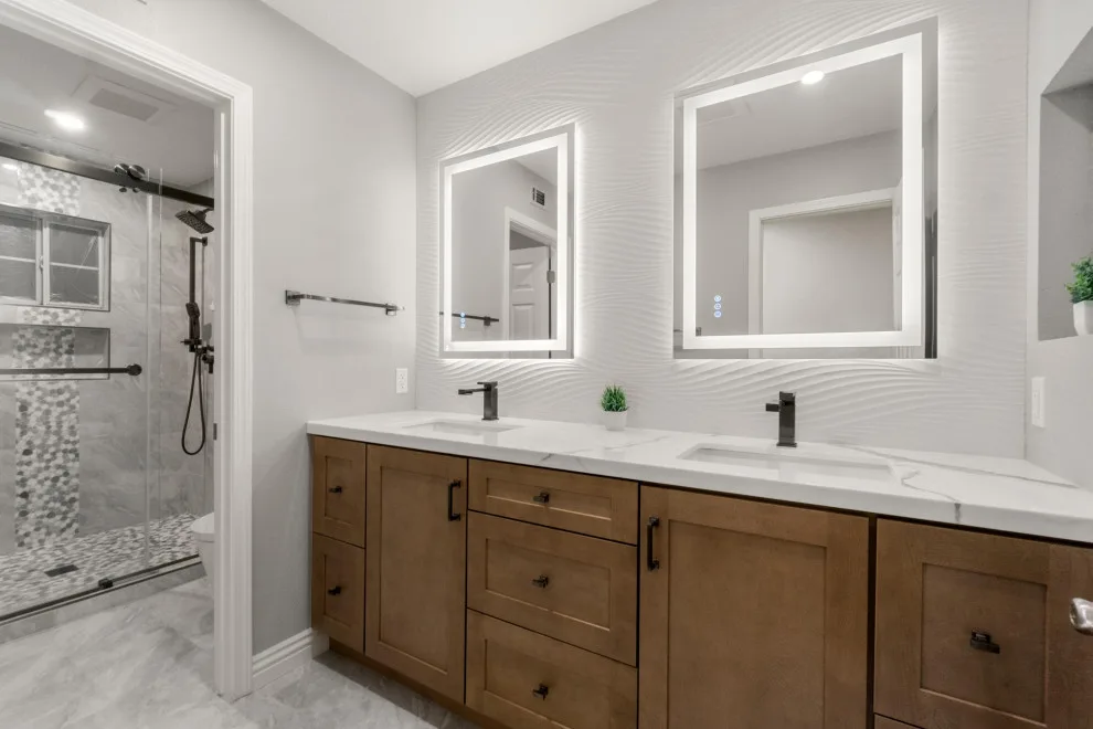 Costa Mesa Comprehensive Renovation by Frame Build&Design - Photo 14